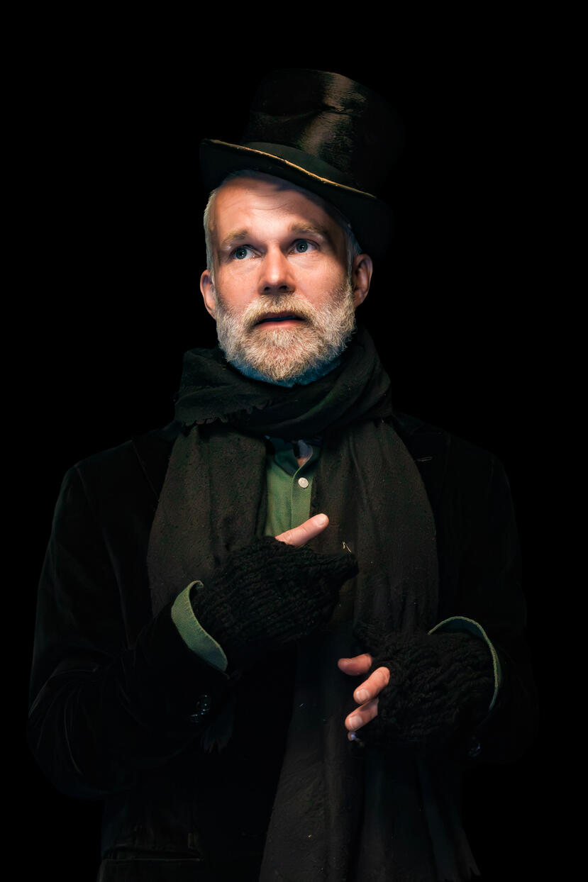 Roy Schepers as Alan &amp; Adrian
